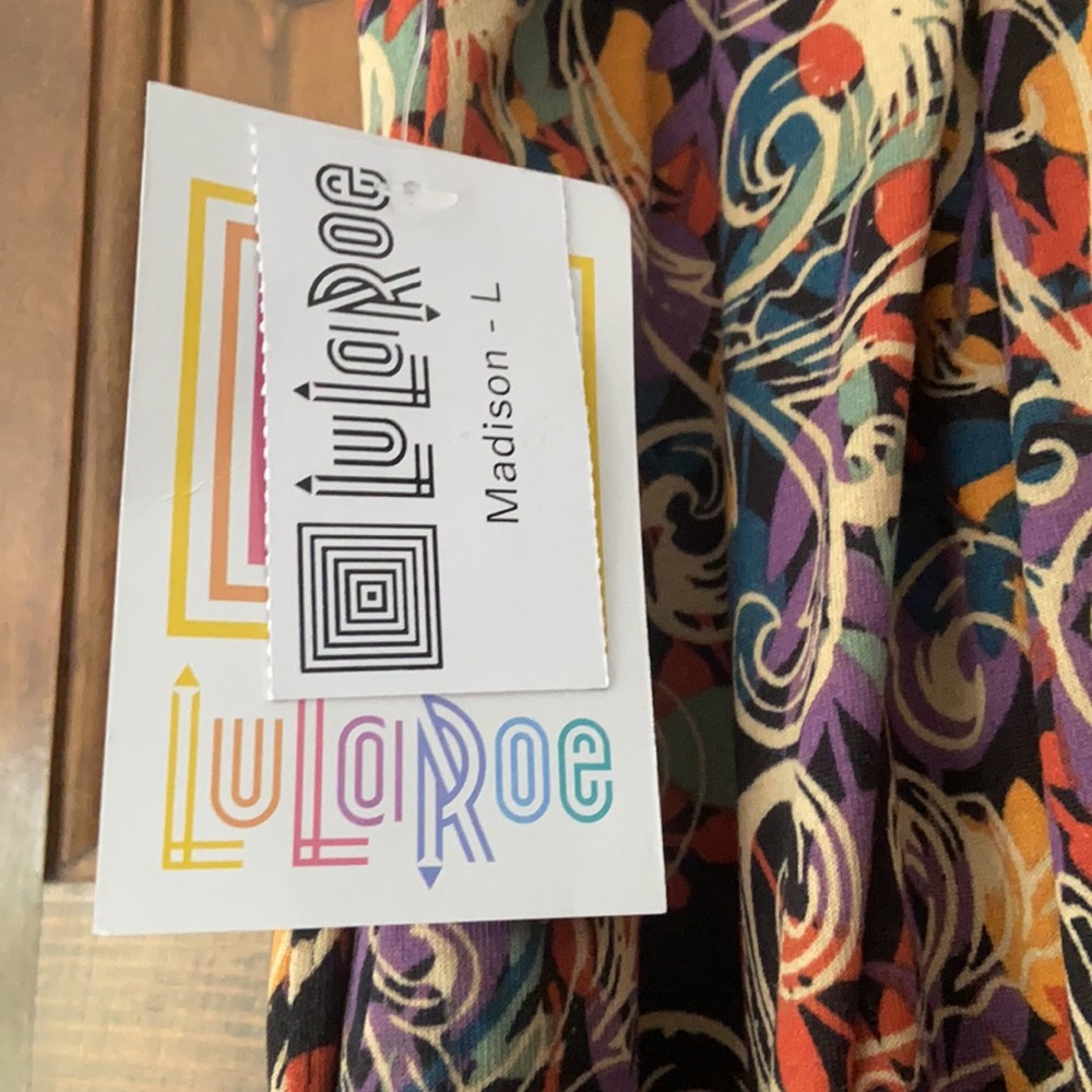 Lularoe Madison skirt size L - Picture 2 of 4
